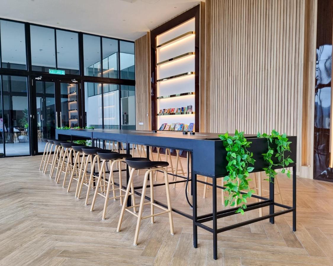 Lavish Beacon Executive Suites By Bin Dao Wu Homestay Penang George Town Exterior photo